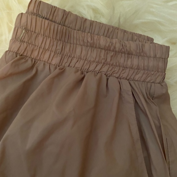 Pretty little thing pants - Picture 3 of 4